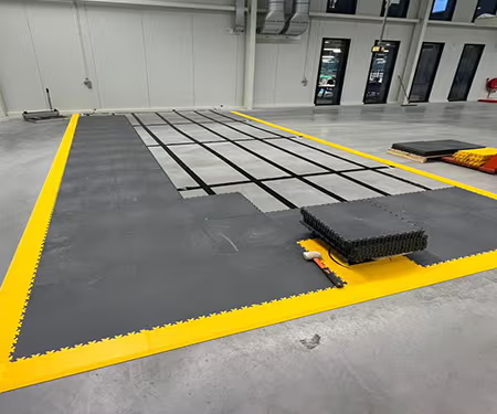 Dalles Mosaik Floor - ESD Antistatique - solutions clipsables professionnelles 