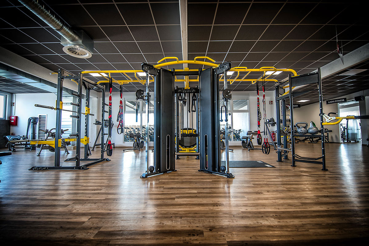 Sol en lames vinyles SOLIDE-CLICK 55 dans une salle de sport