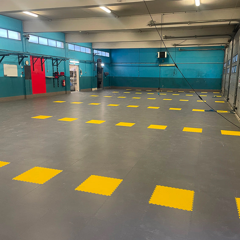 Garage caserne de pompiers - SDIS 95