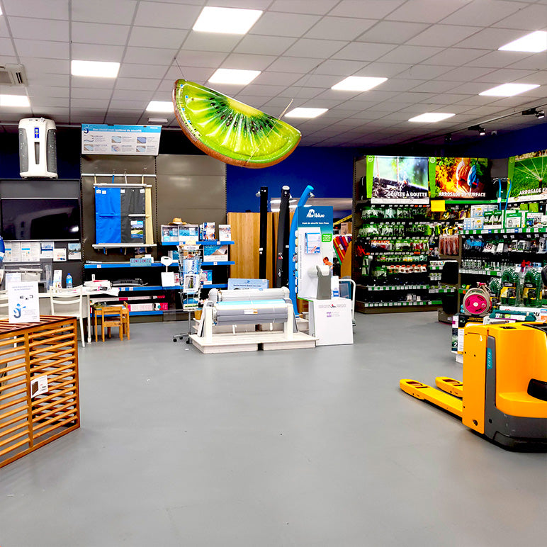 Sol de magasin en dalles PVC antidérapantes