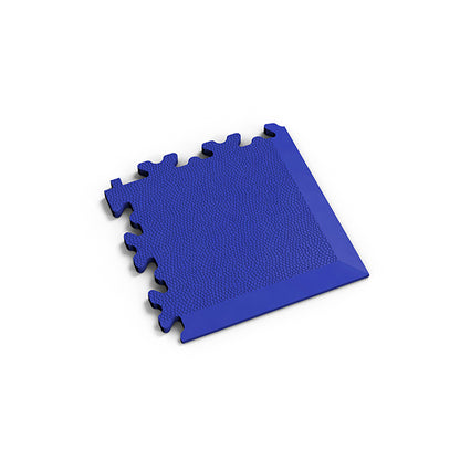 ULTIMA ULTRA - Finishing angle